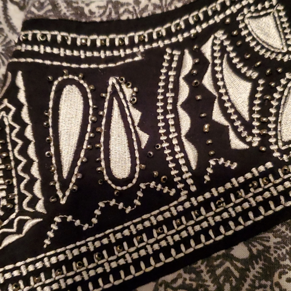 Beaded Tank - Picture 6 of 6
